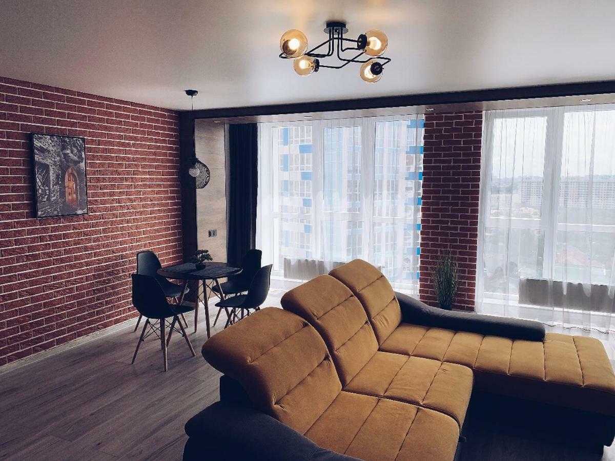 Room1402 오데사 외부 사진
