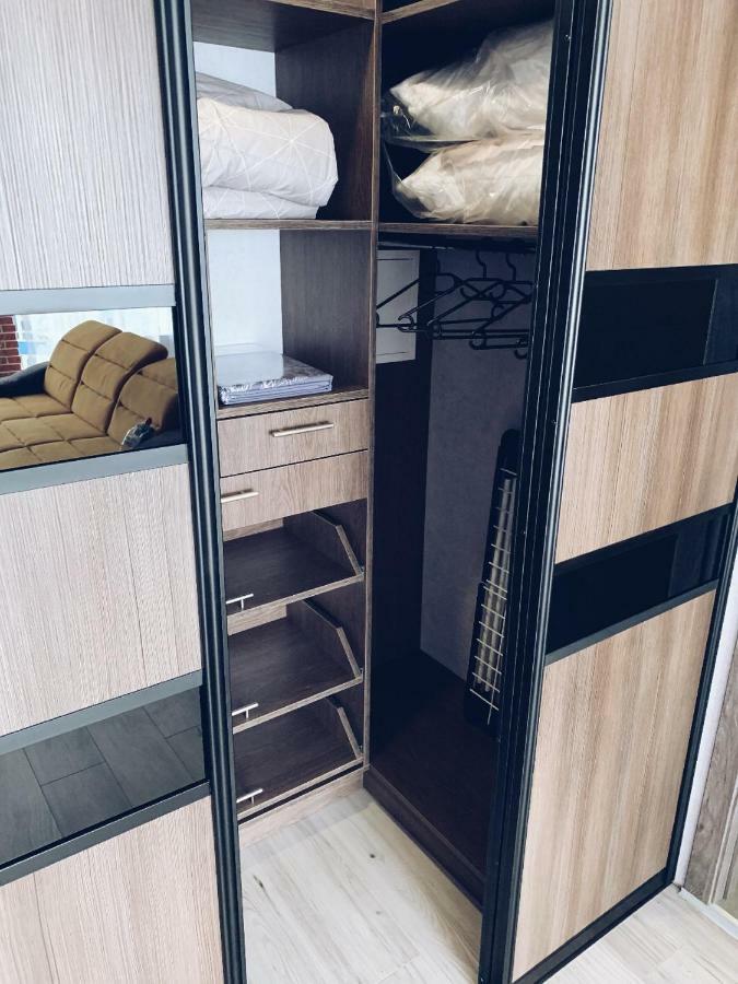Room1402 오데사 외부 사진